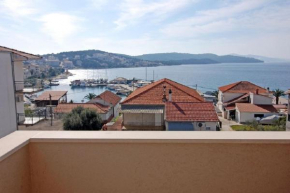 Apt Central - 40m from the beach